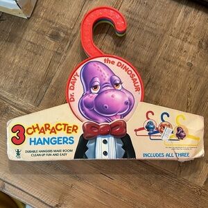 Vintage Kid’s Clothing Hanger Set. Cartoon Animal Characters 1994 12" NWT